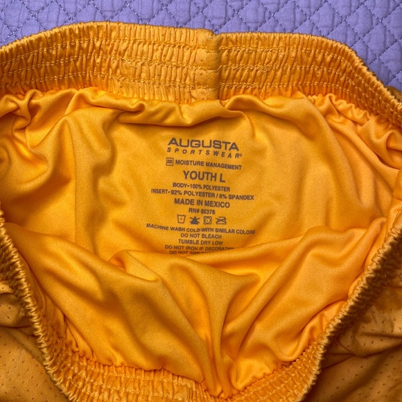 Kids’ Augusta Sportswear Youth Large Mesh Gold Soccer/Running Shorts (NEW) - Picture 3 of 5